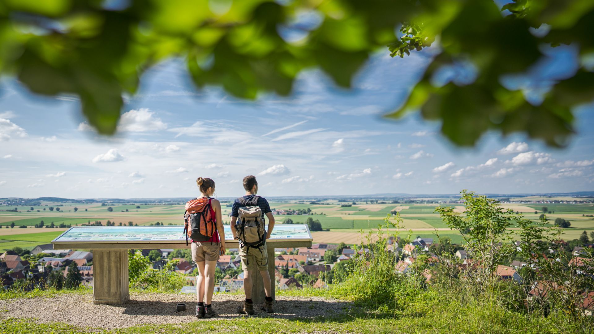 Blick über den Rieskrater im UNESCO-Geopark Ries